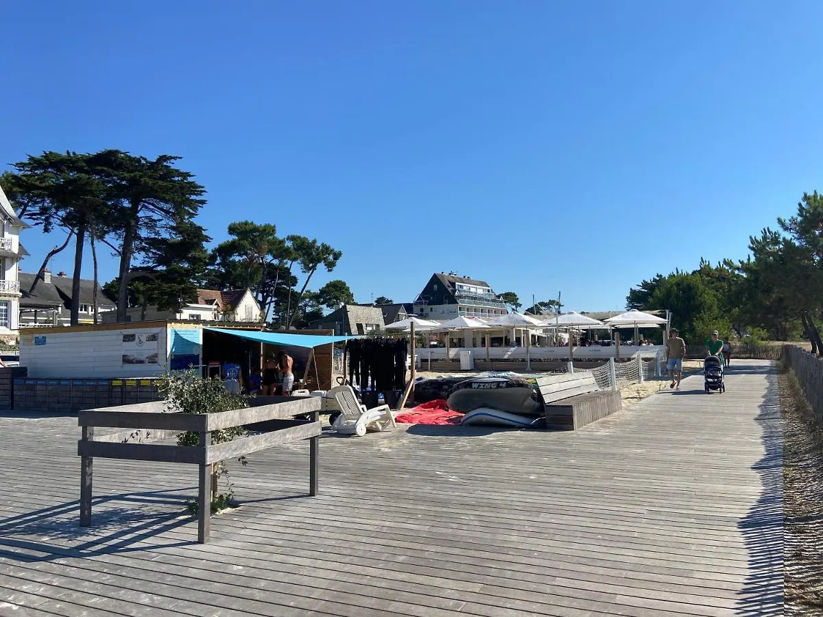 Ondines, Agreable Duplex, centre Carnac Plage 0*,  France